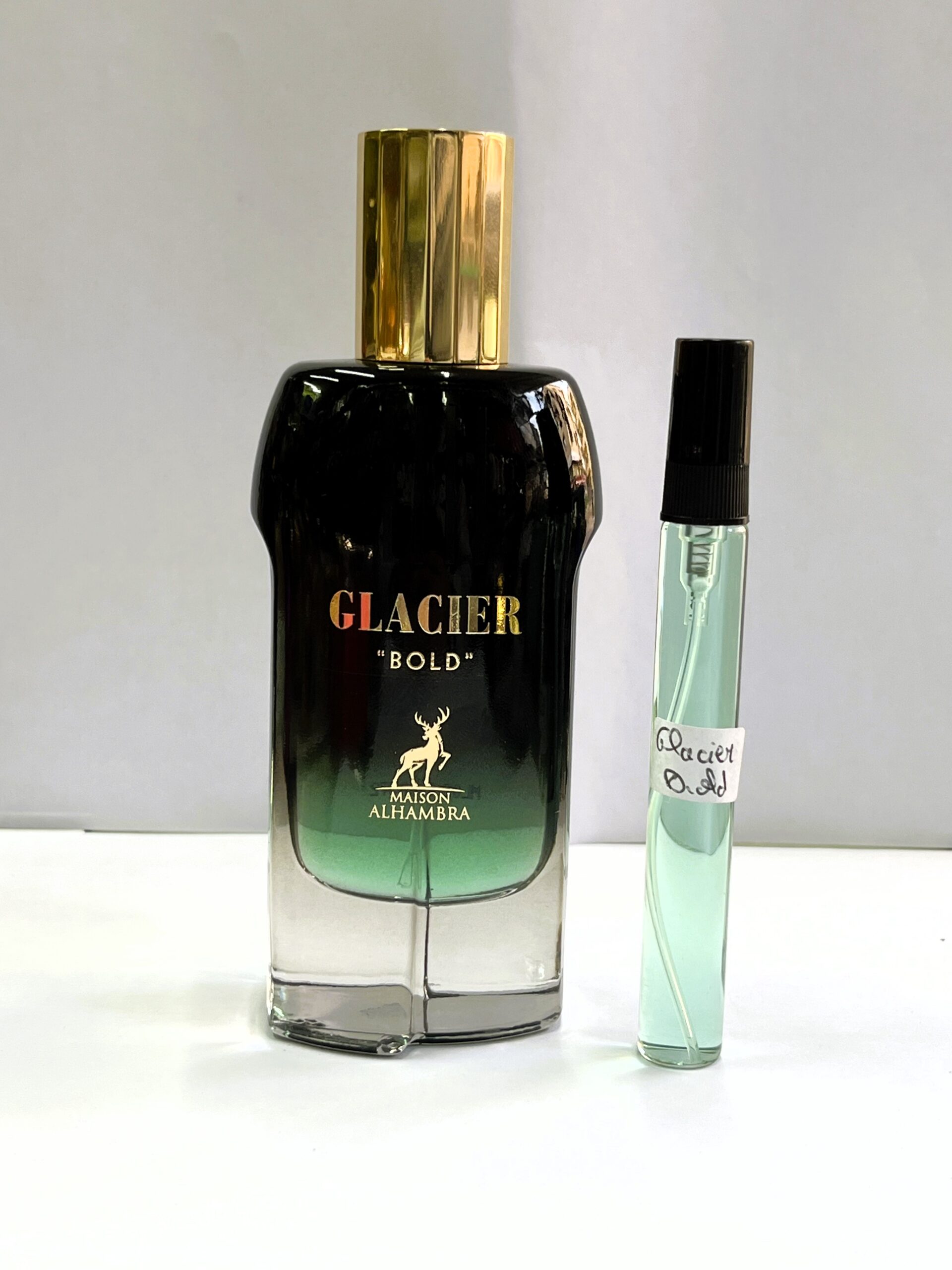 باك "النخوة" الفاخر: تشكيلة 3 عطور إماراتية أصلية + مسك الطهارة (هدية) – Image 7